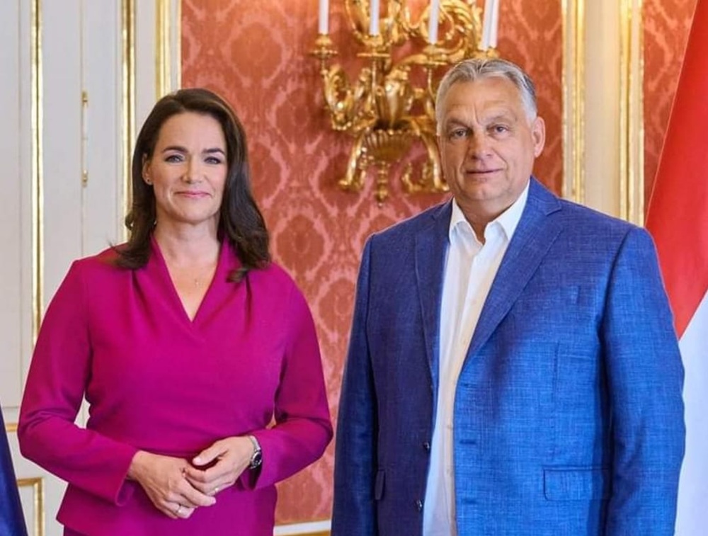 Katalin Nováková s Viktorom Orbánom.