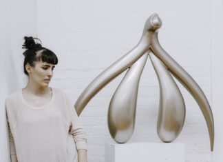 Klitoris v podání umělkyně Sophie Wallace.